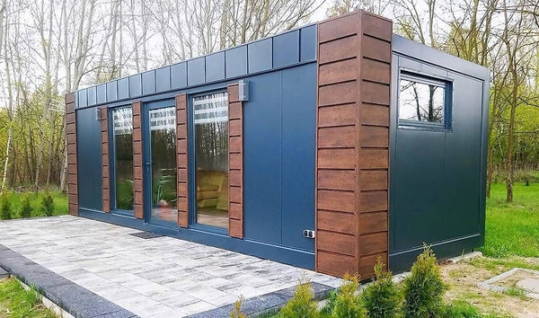 Mini-Espace  3×13 m – Conteneur Rénové avec Style de 3,0 m x 13,0 m