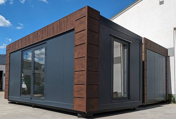 Mini-Espace  3×13 m – Conteneur Rénové avec Style de 3,0 m x 13,0 m