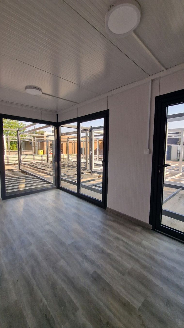 Conteneur Aménagé Bureau & Magasin Agricole – Prêt à l’Usage !