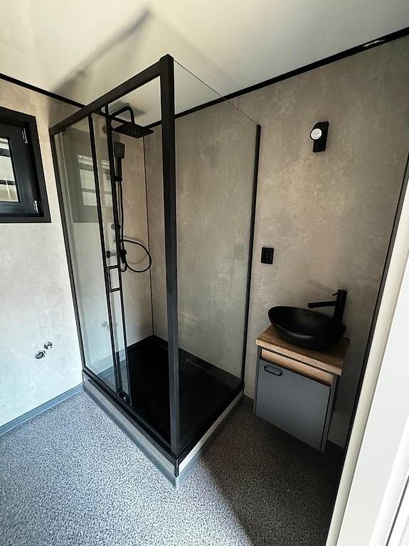 Studio Conteneur 3×5 m – Compact, Moderne et Ultra Fonctionnel