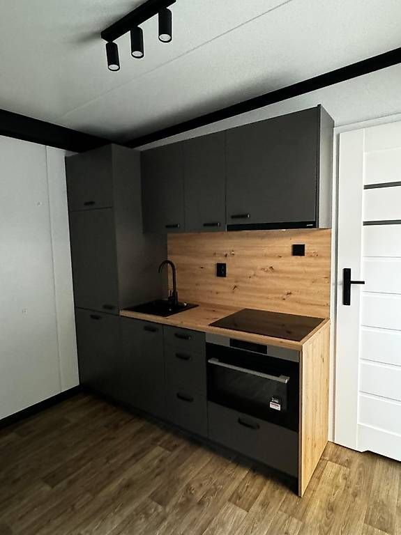 Studio Conteneur 3×5 m – Compact, Moderne et Ultra Fonctionnel